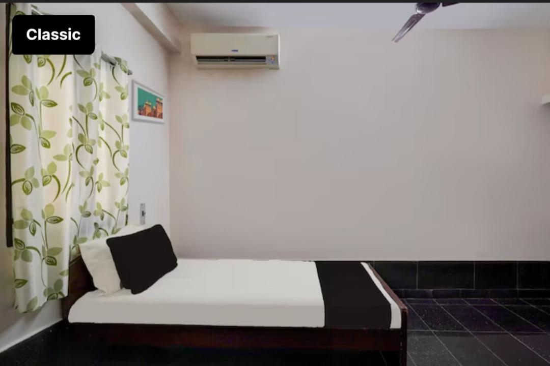 Sharing Apartment